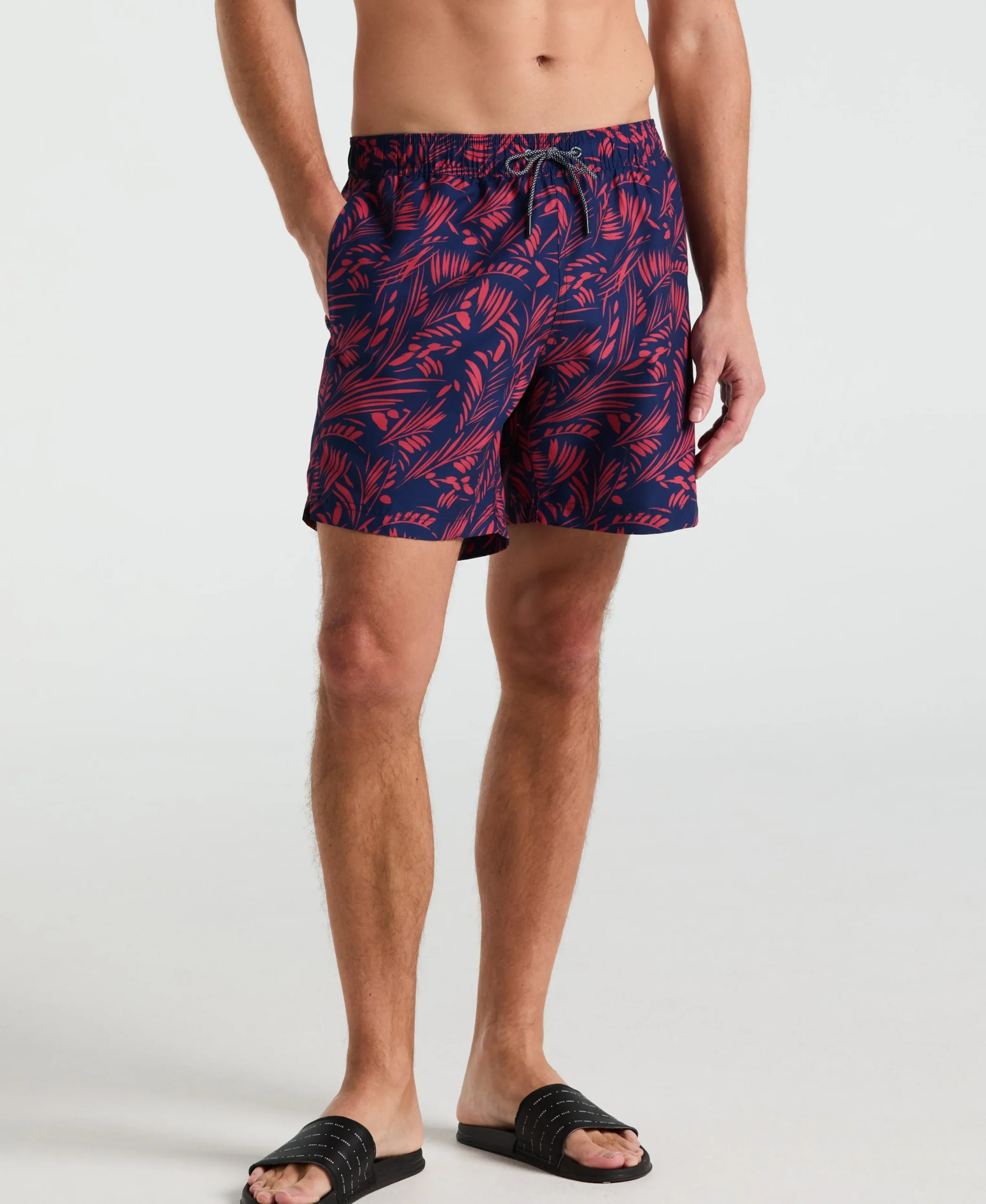 CLEARANCE 7" Leaf Print Swim Short