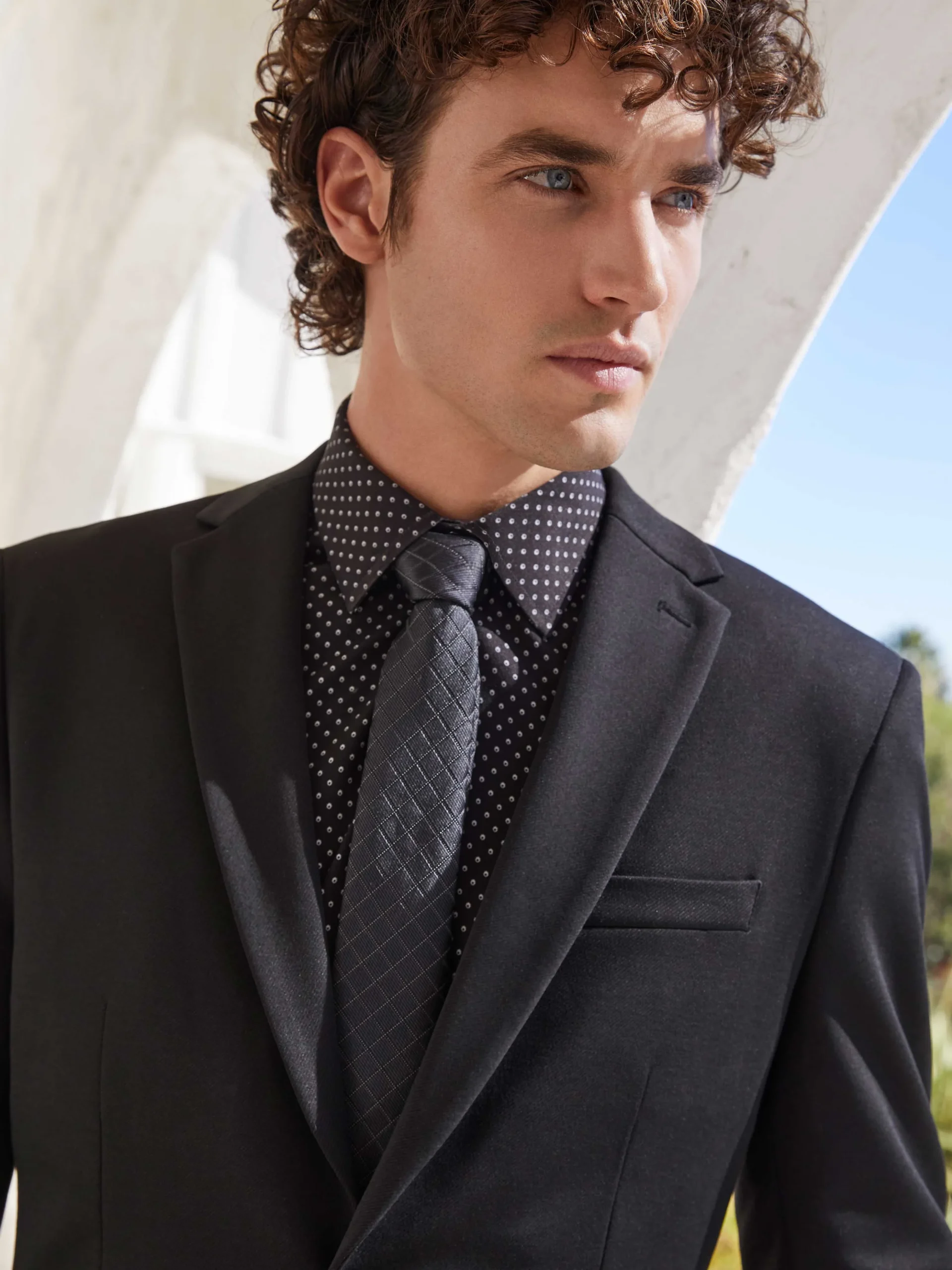 CLEARANCE Slim Fit Solid Knit Suit Jacket