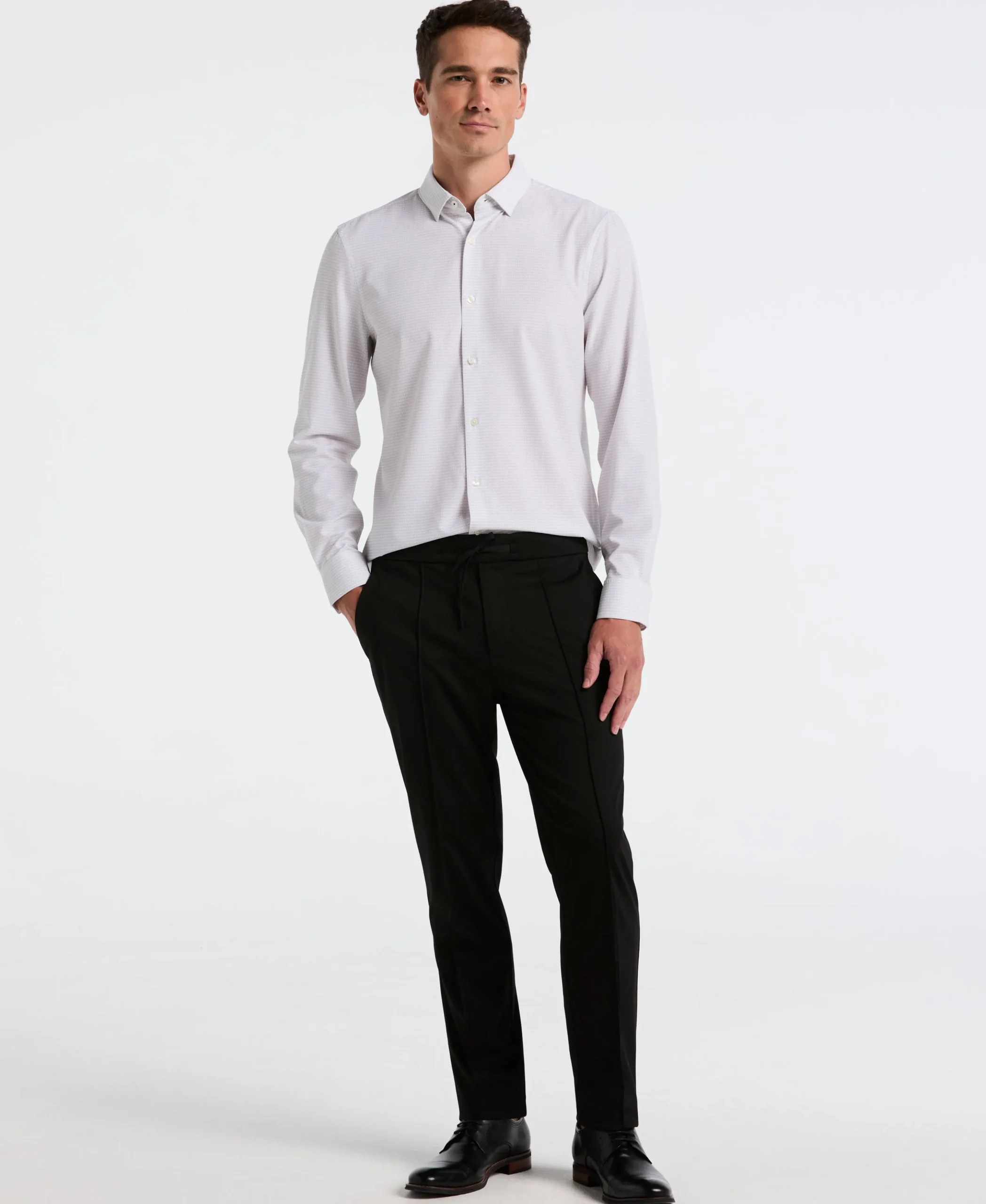 NEW! Slim Tapered Pintuck Pull-on Pants